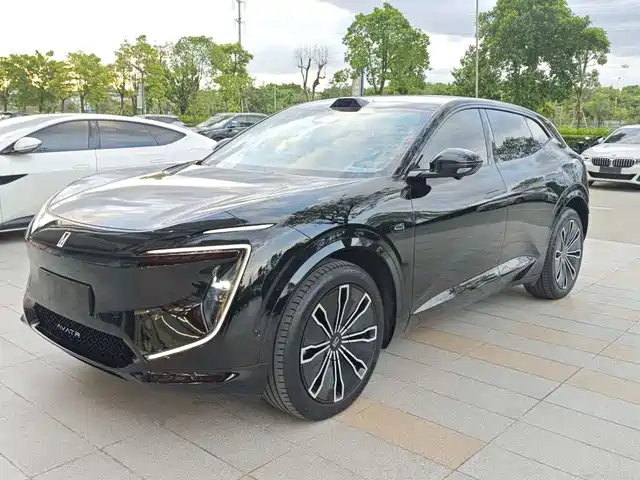 2024 Avatr 07