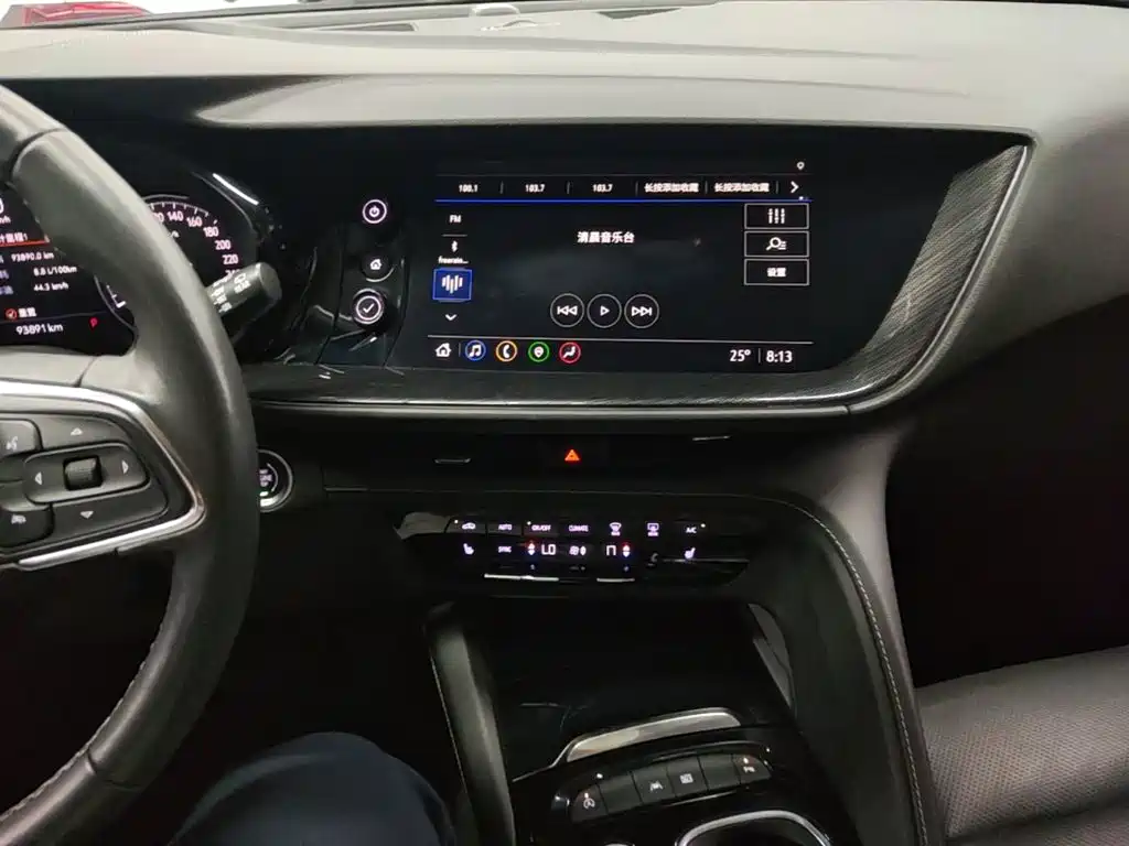 Buick Envision Plus — миниатюра 13