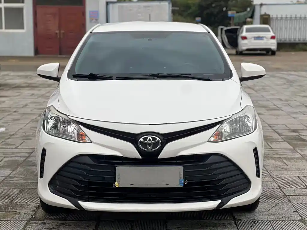 Toyota Vios — миниатюра 2