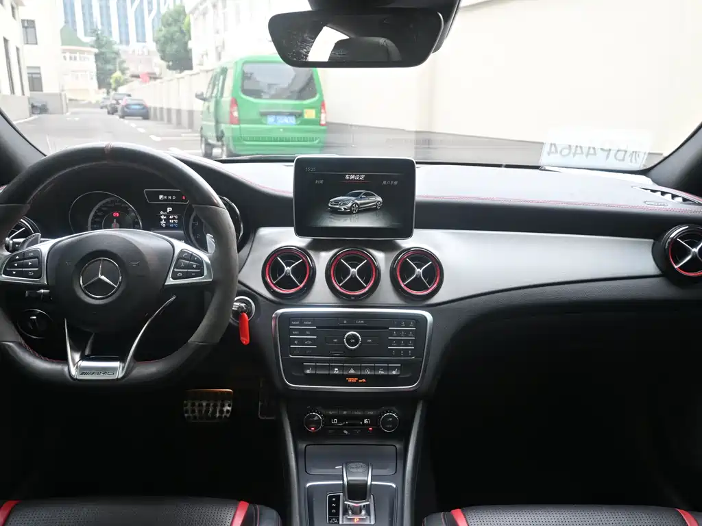 Mercedes-Benz CLA A MG 2015 AMG CLA 45 4MATIC