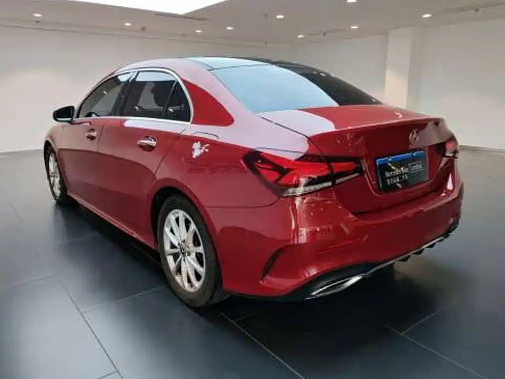 Mercedes-Benz A-Class — миниатюра 3