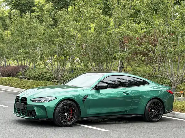 BMW M 4 2023 M 4 M x Drive — фото 1