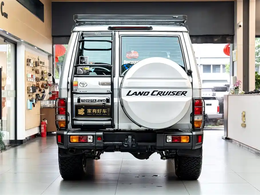 Toyota Land Cruiser LC71 2024 2.8T
