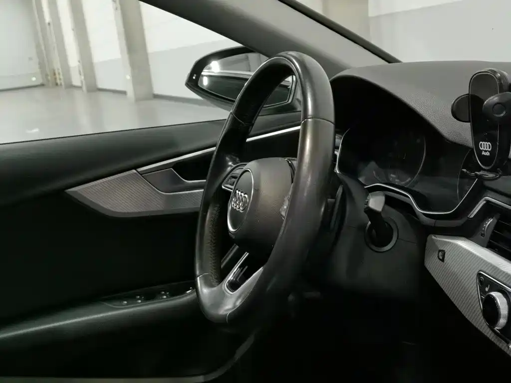 Audi A4L — миниатюра 22