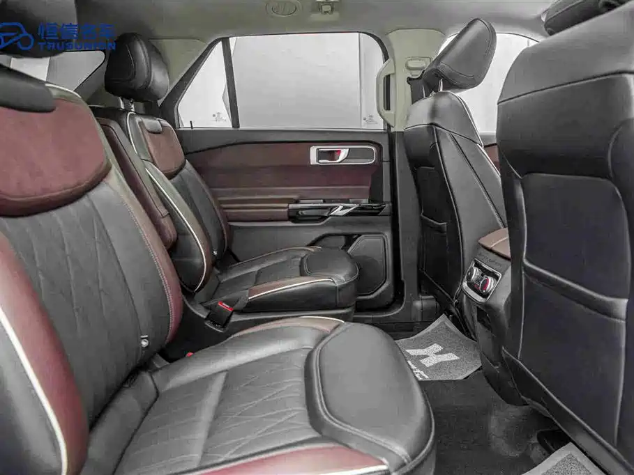 Ford Explorer — миниатюра 16