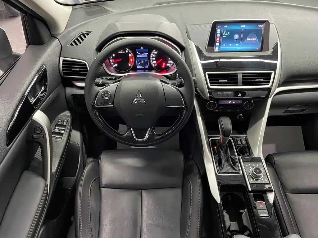 Mitsubishi Eclipse Cross — миниатюра 14