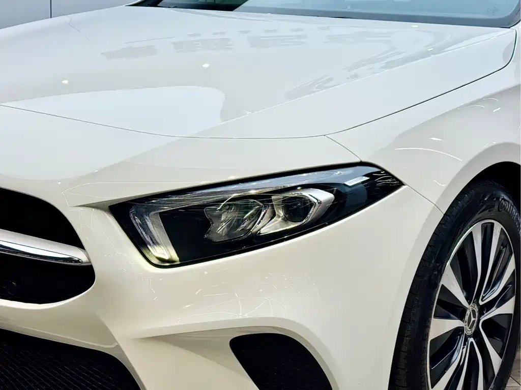 MERCEDES-BENZ A CLASS