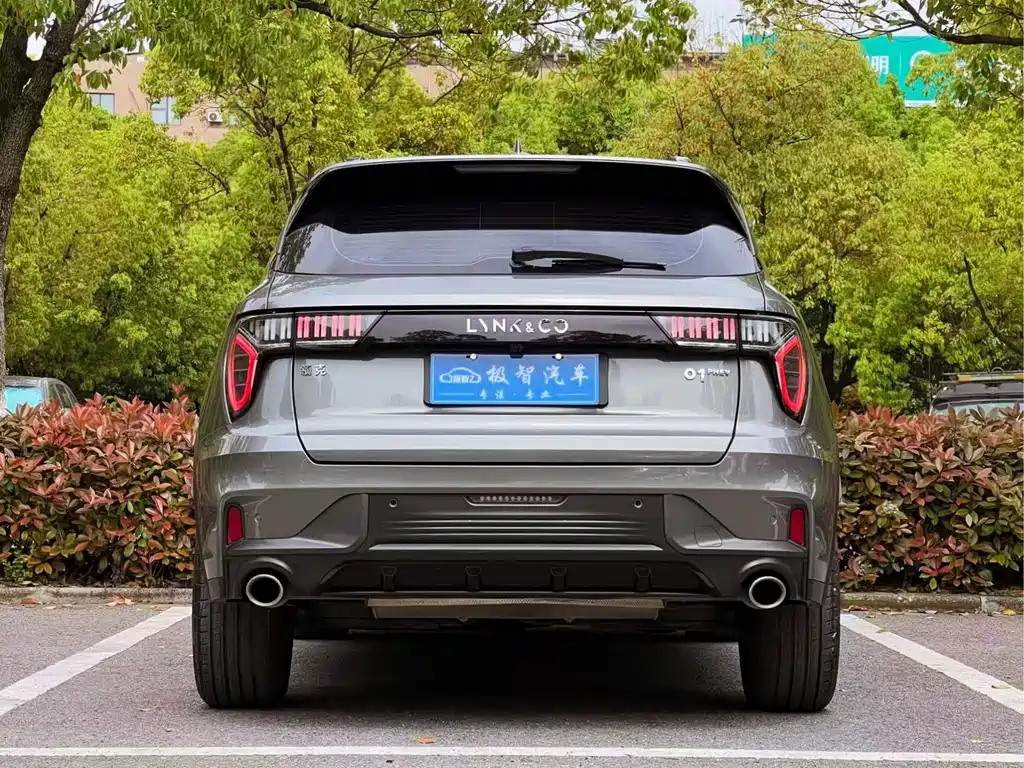 Lynk & Co 01 EM-P 2022 1.5TD PHEV Plus
