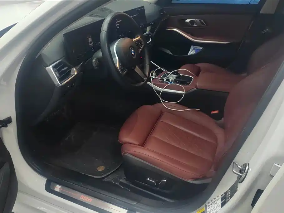 BMW i3 2024 eDrive 35 L