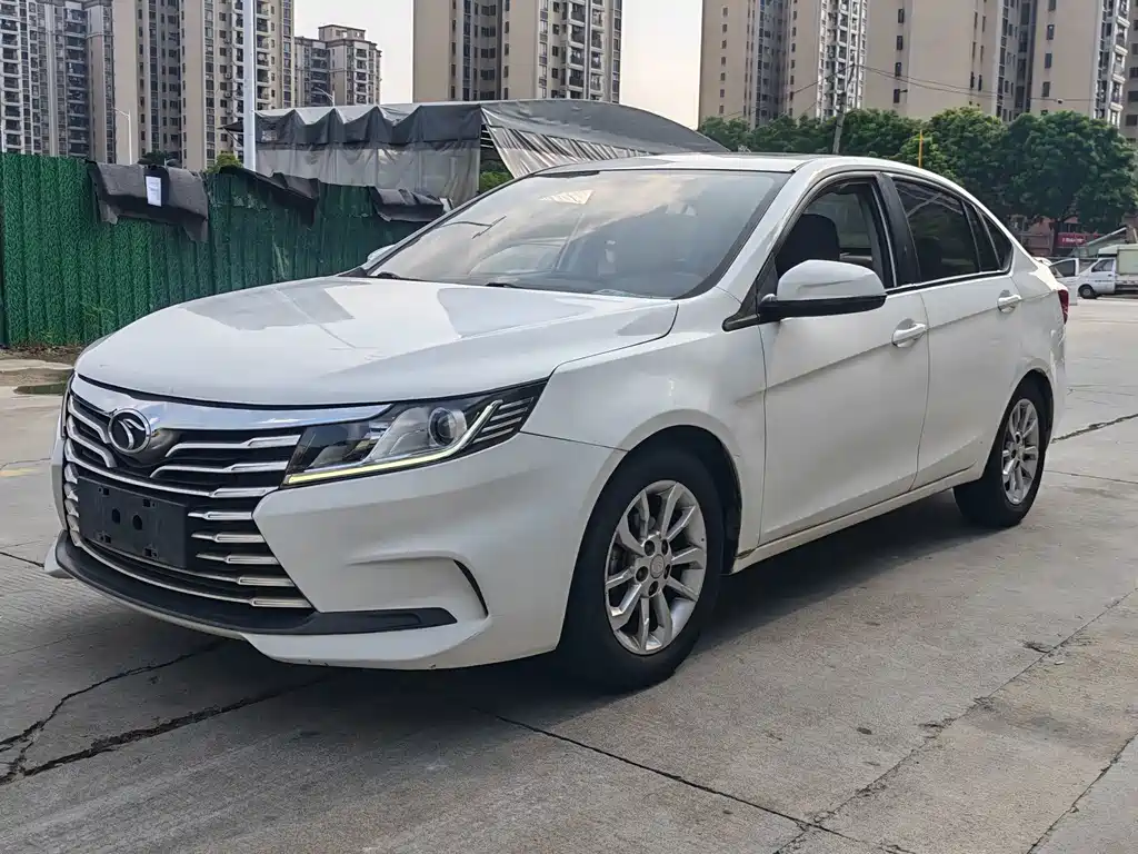Soueast A5 Yiwu — миниатюра 3