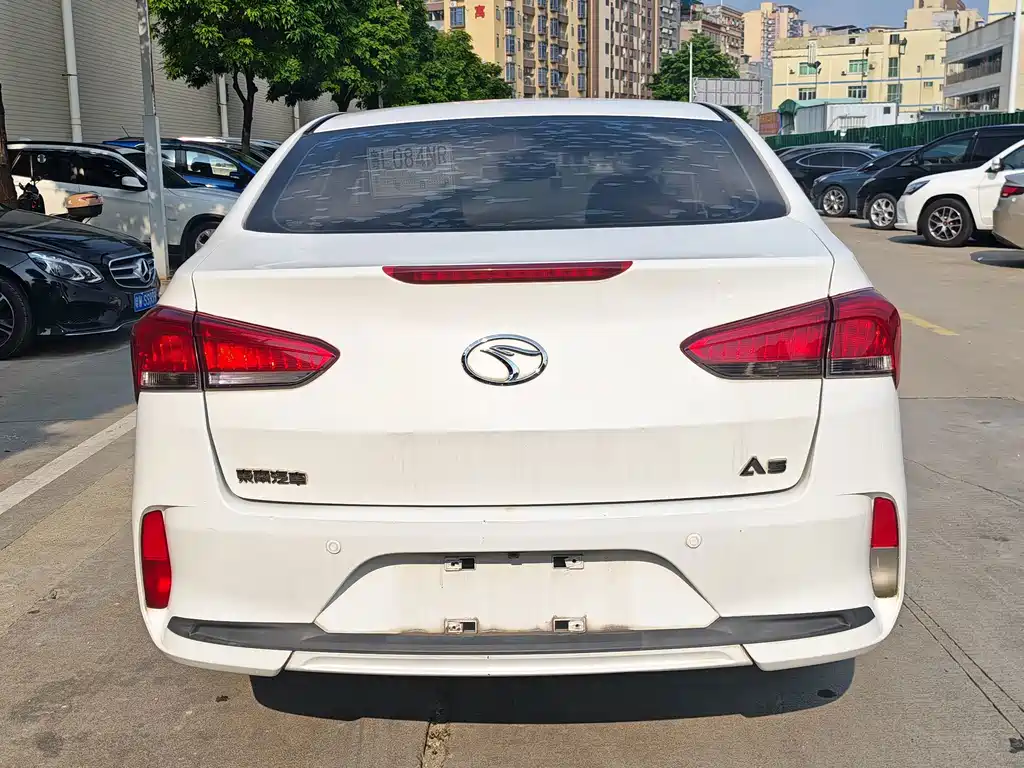 Soueast A5 Yiwu — миниатюра 5