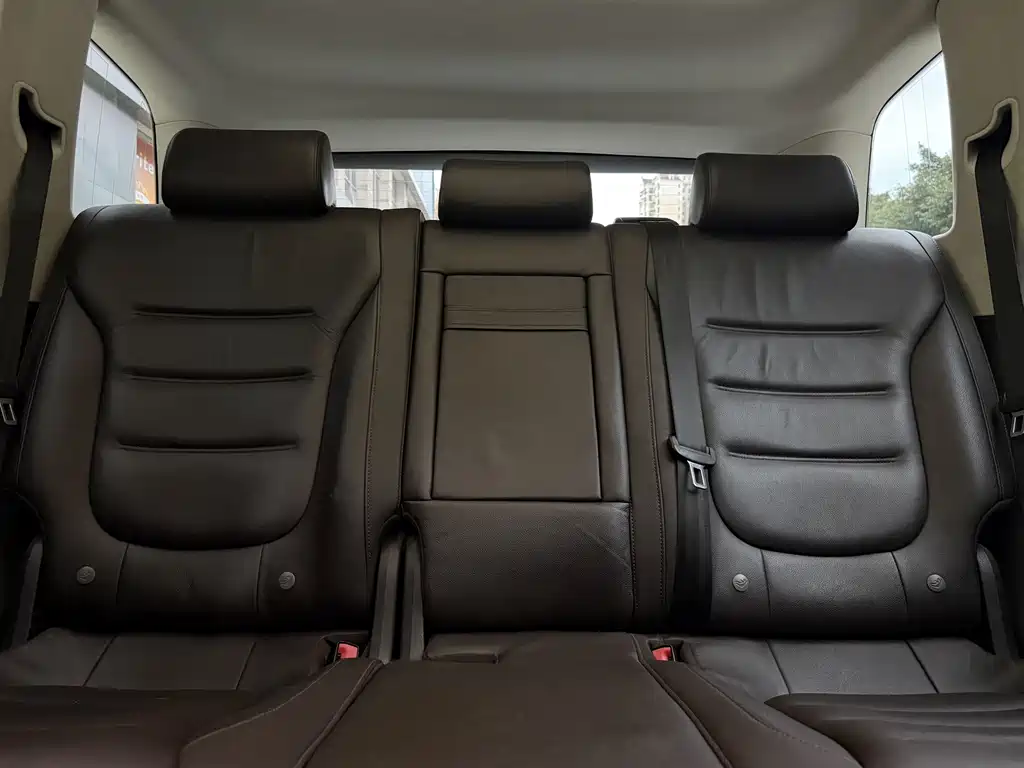 Volkswagen Touareg — миниатюра 15