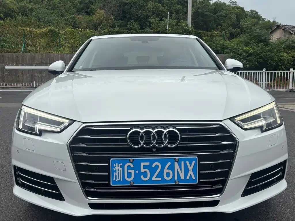 Audi A4L — миниатюра 2