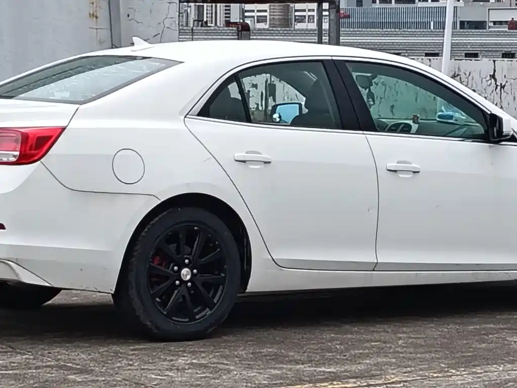 Chevrolet Malibu — миниатюра 5