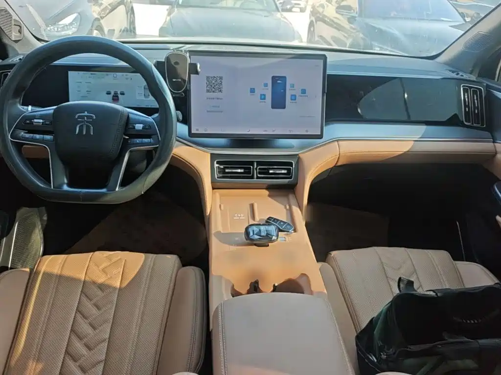BYD L DM-i — миниатюра 10