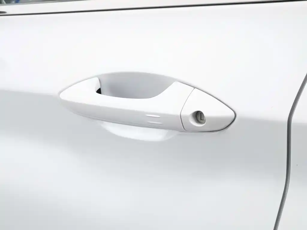 Geely Binyue — миниатюра 18
