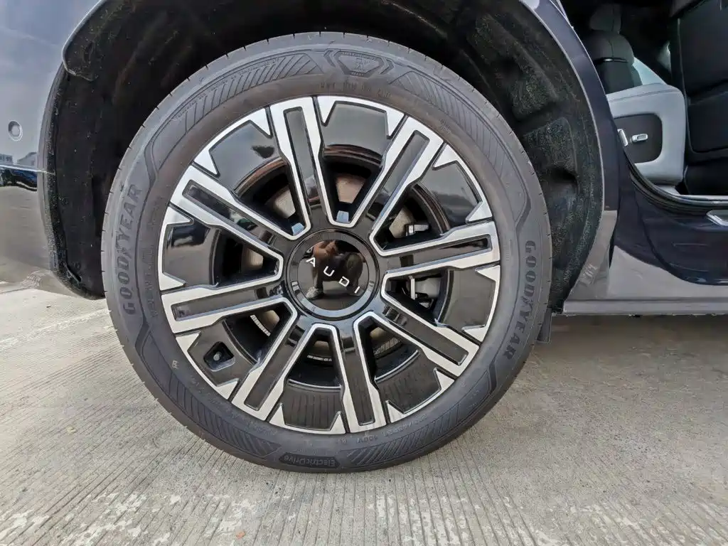 Audi E7X — миниатюра 17