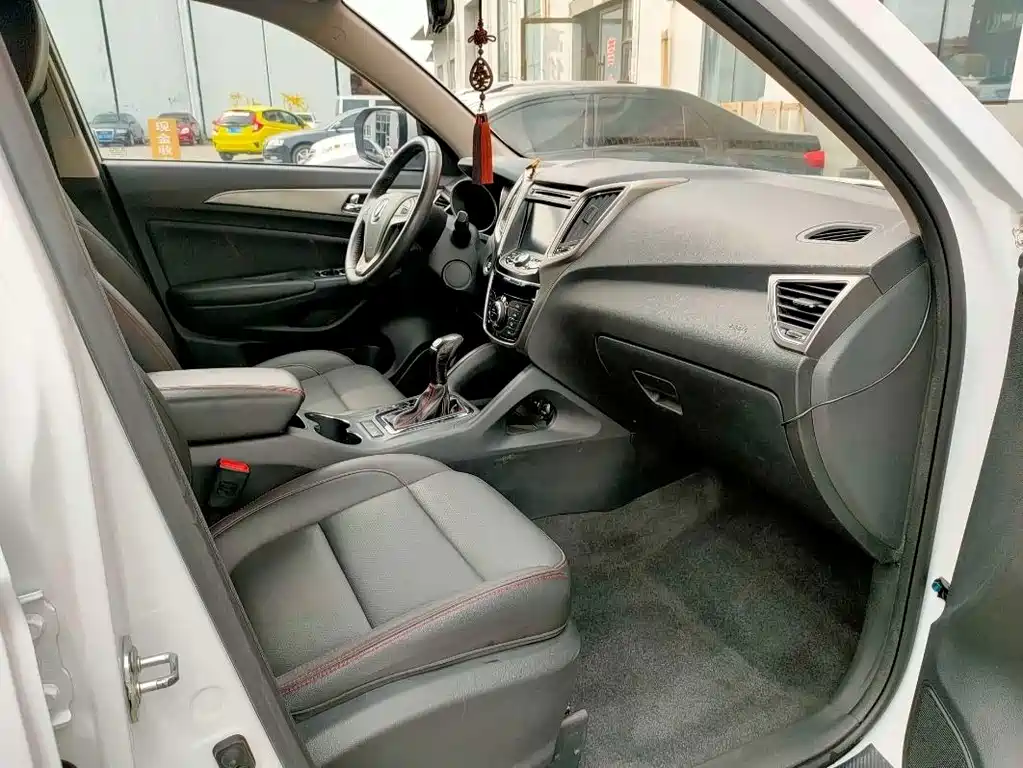 Changan CS75 — миниатюра 8