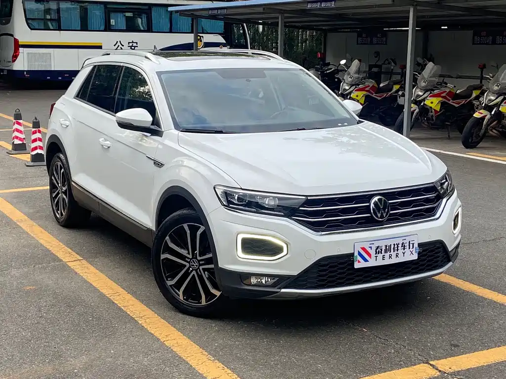 Volkswagen T-Roc — миниатюра 3