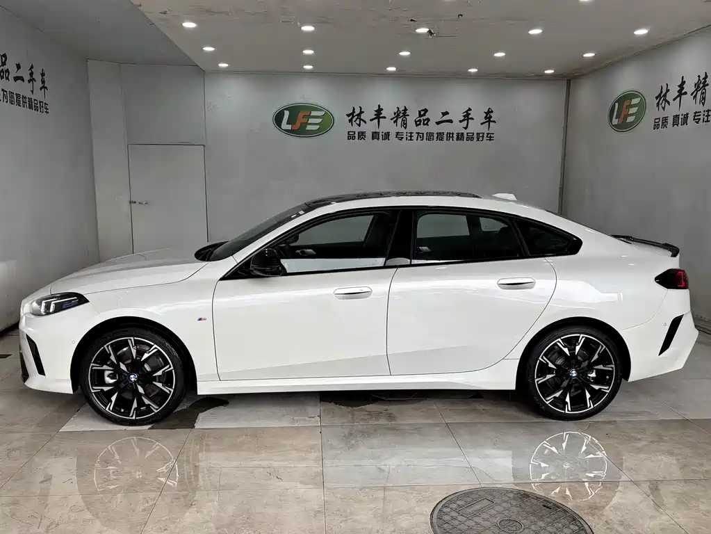 BMW 2 Series 2 2025 225L M Sport