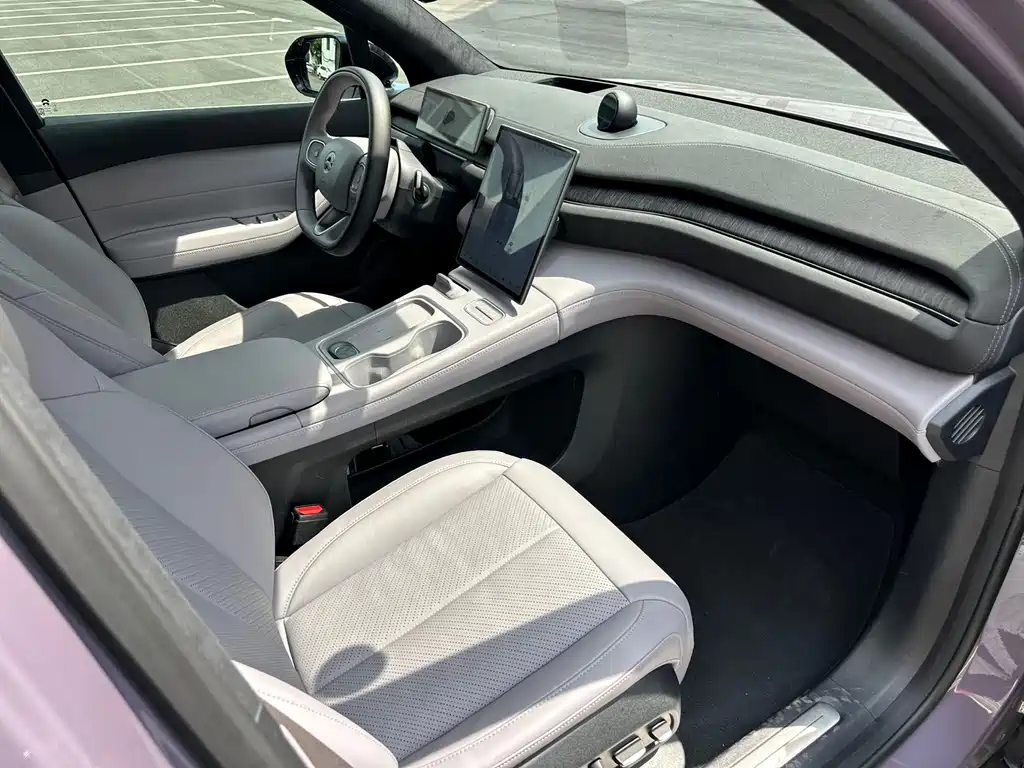 NIO EC6 — миниатюра 10