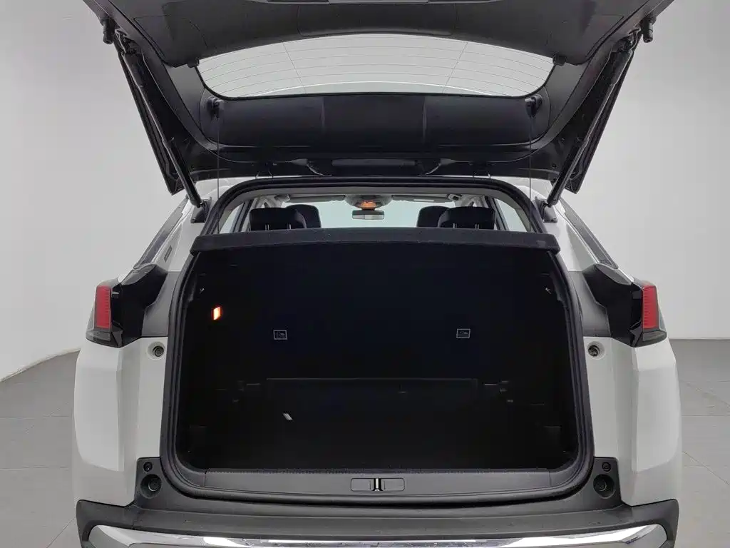 Peugeot 4008 — миниатюра 16