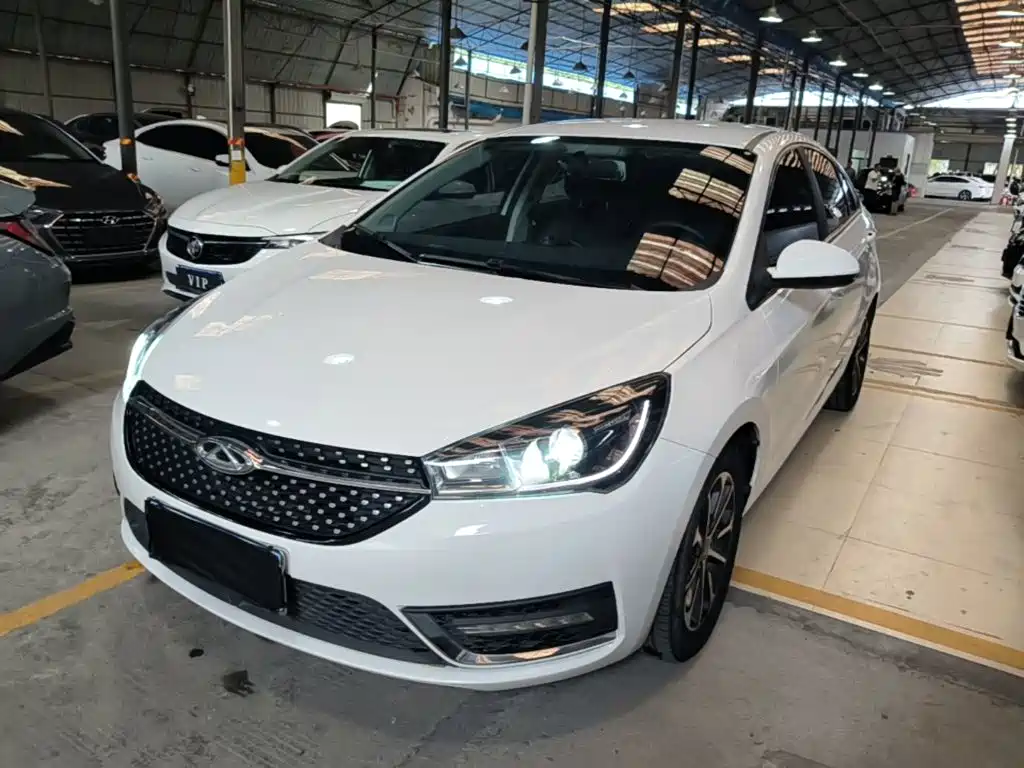 2023 Chery Arrizo 5 - zdjęcie 1 z 25