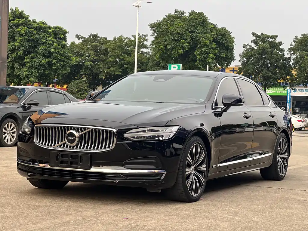 Volvo S90 — миниатюра 2