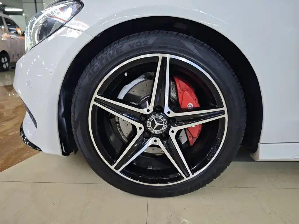 Mercedes-Benz C-Class (Import) — миниатюра 4