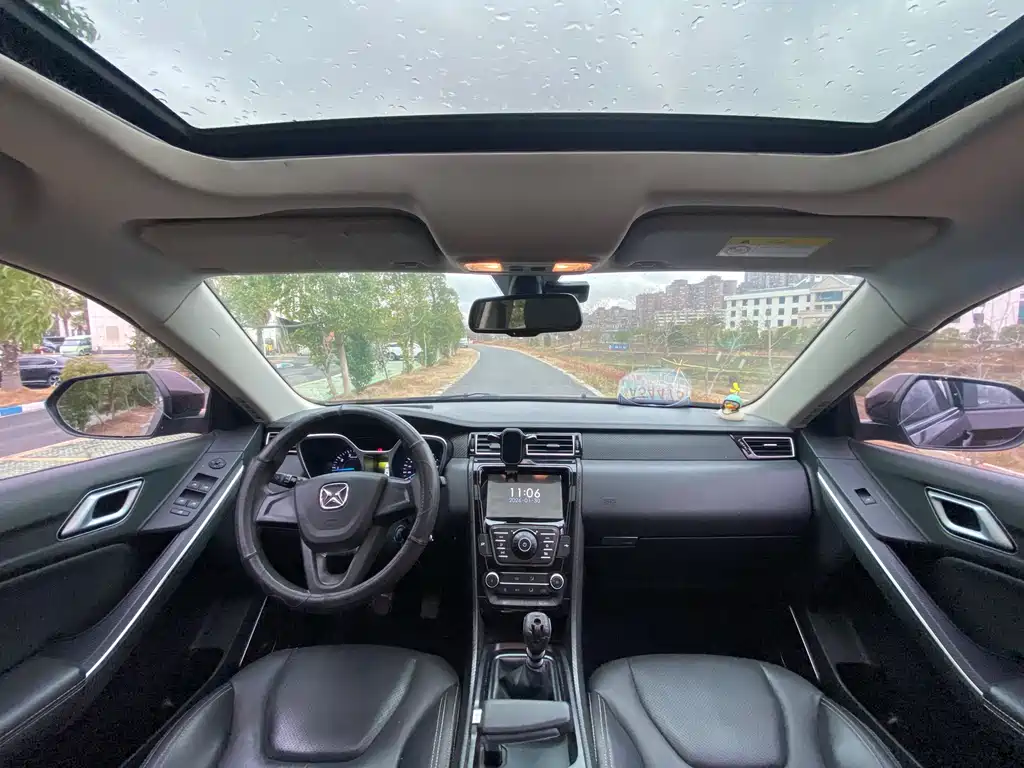 JIANGLING YUSHENG S330