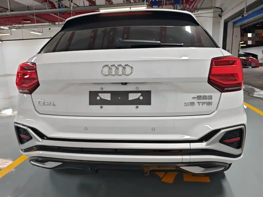 Audi Q2L — миниатюра 6