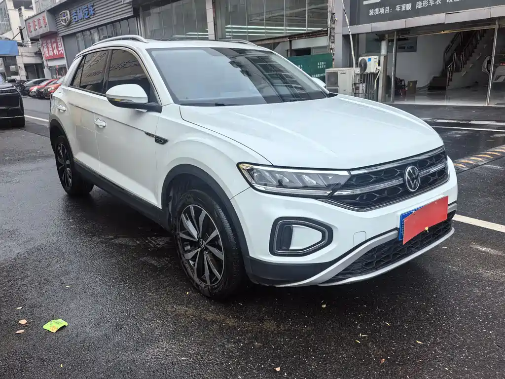 Volkswagen T-Roc 2024 280TSI DSG