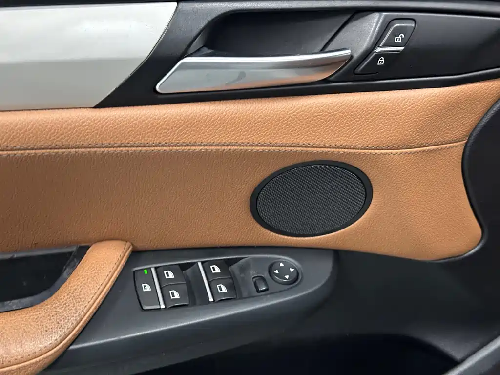 BMW X3 (Import) — миниатюра 17