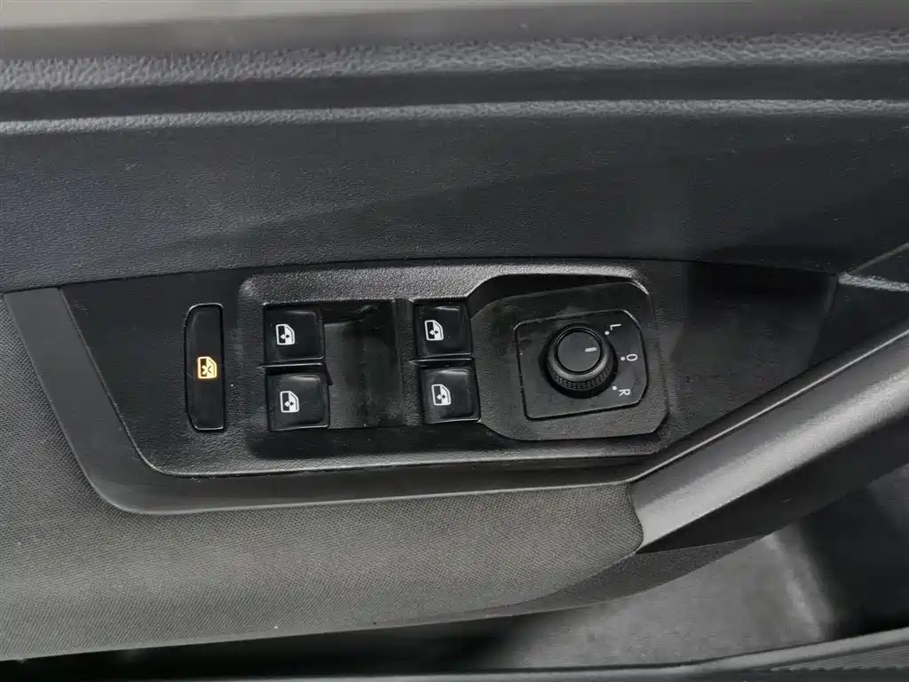 Volkswagen Lavida 2022 1.5L AT