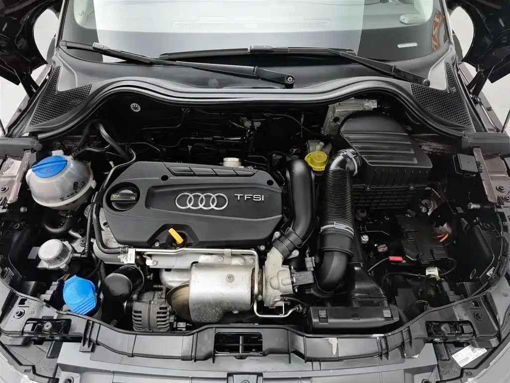 Audi A1 2014 30 TFSI Fashion
