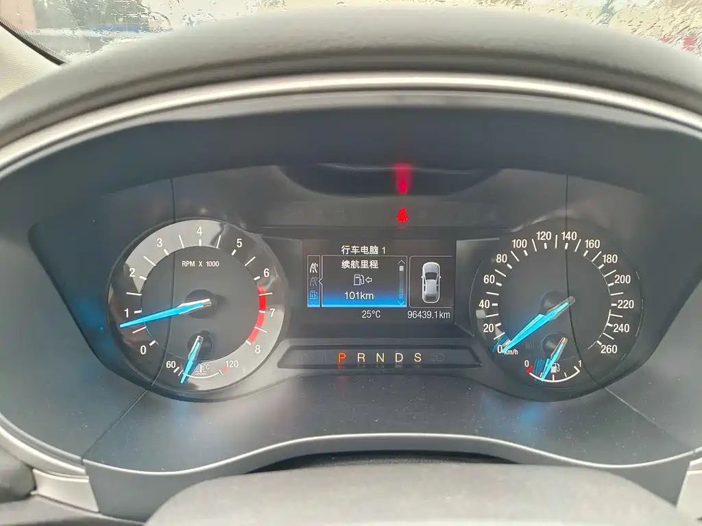Ford Mondeo — миниатюра 5
