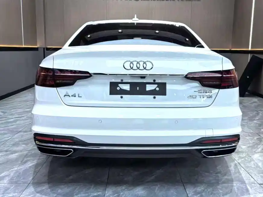 Audi A4L 2020 40 TFSI Fashion