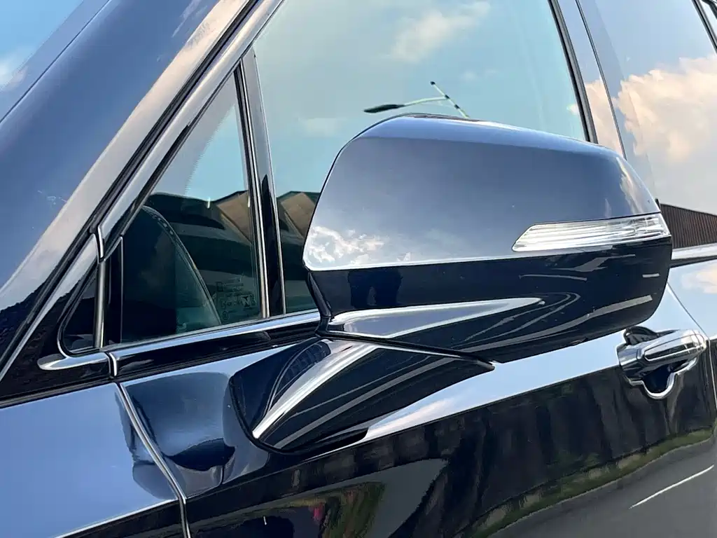 Cadillac XT6 — миниатюра 19