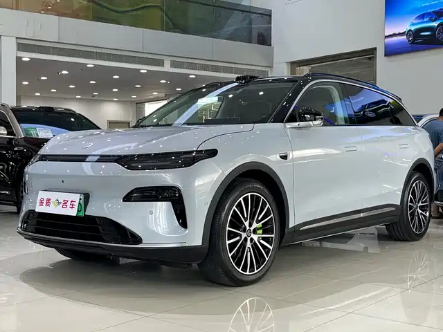 2025 Leapmotor C11