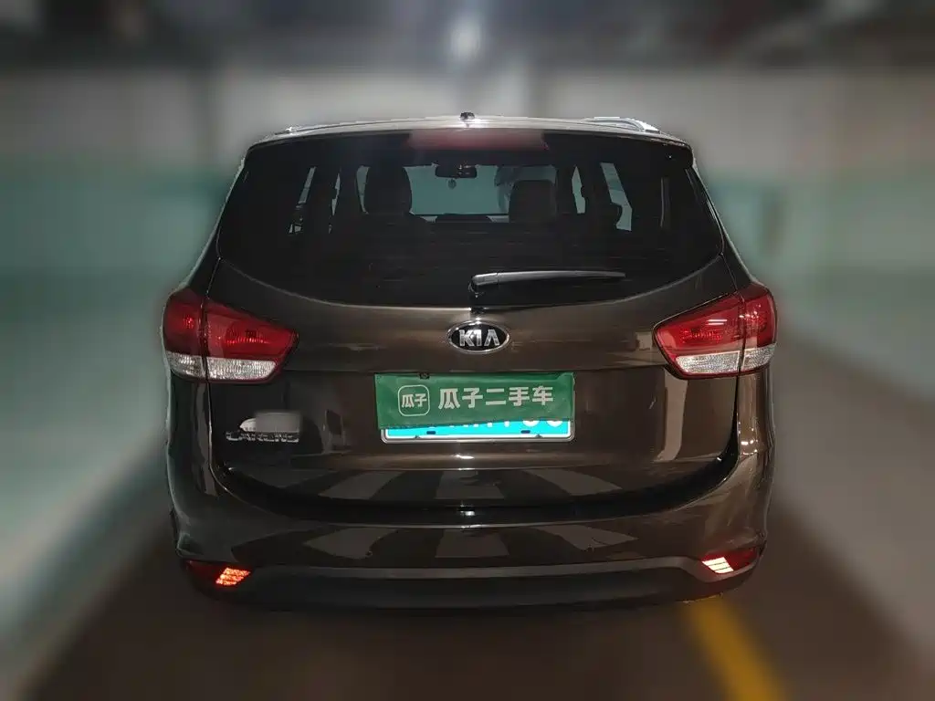 Kia Carens — миниатюра 5