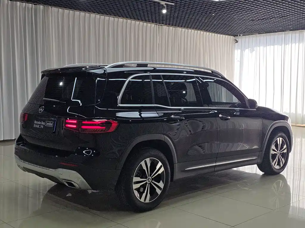 Mercedes-Benz GLB — миниатюра 5