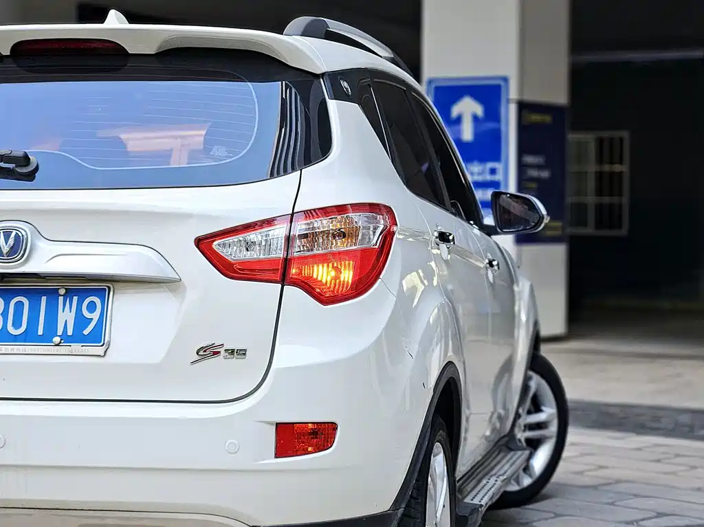 Changan CS35 — миниатюра 20