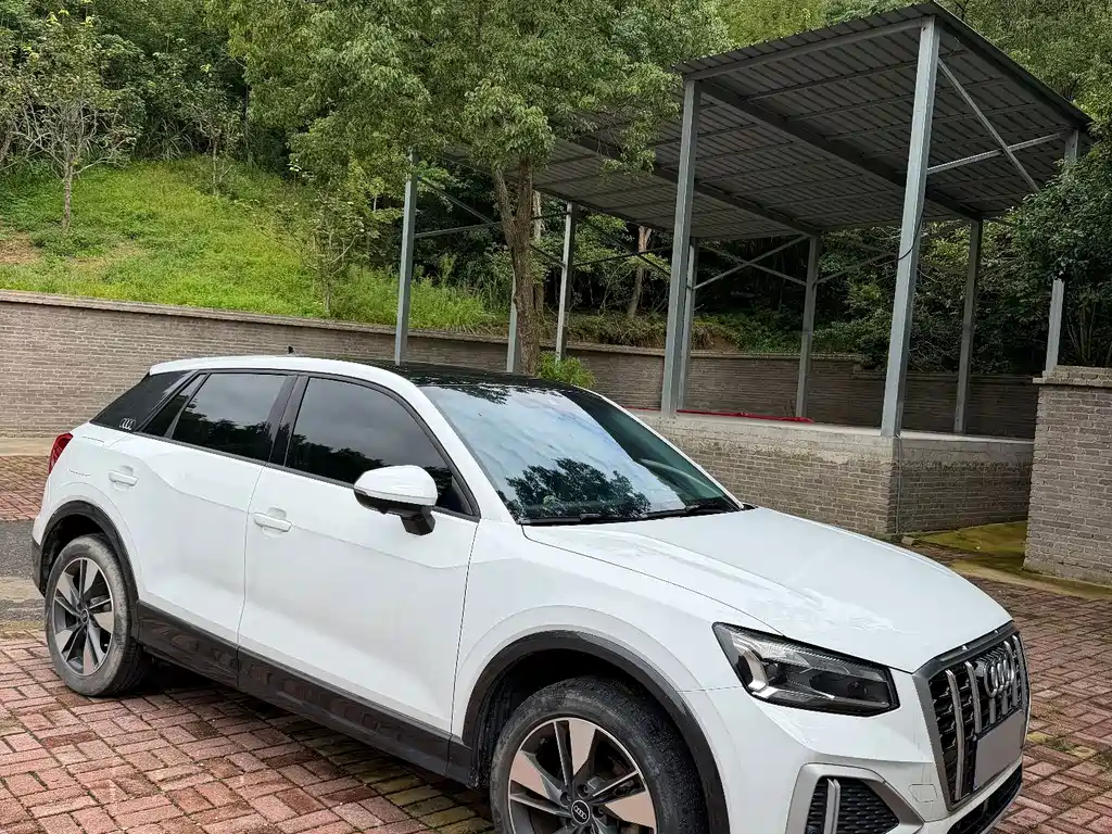 Audi Q2L — миниатюра 3