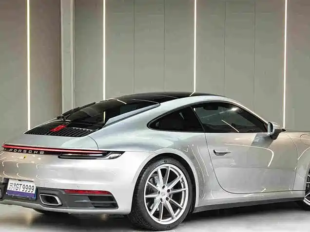 Porsche 911 2020 Carrera 3.0T