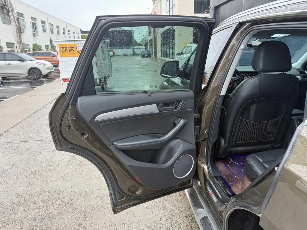 Audi Q5 (Import) — миниатюра 10