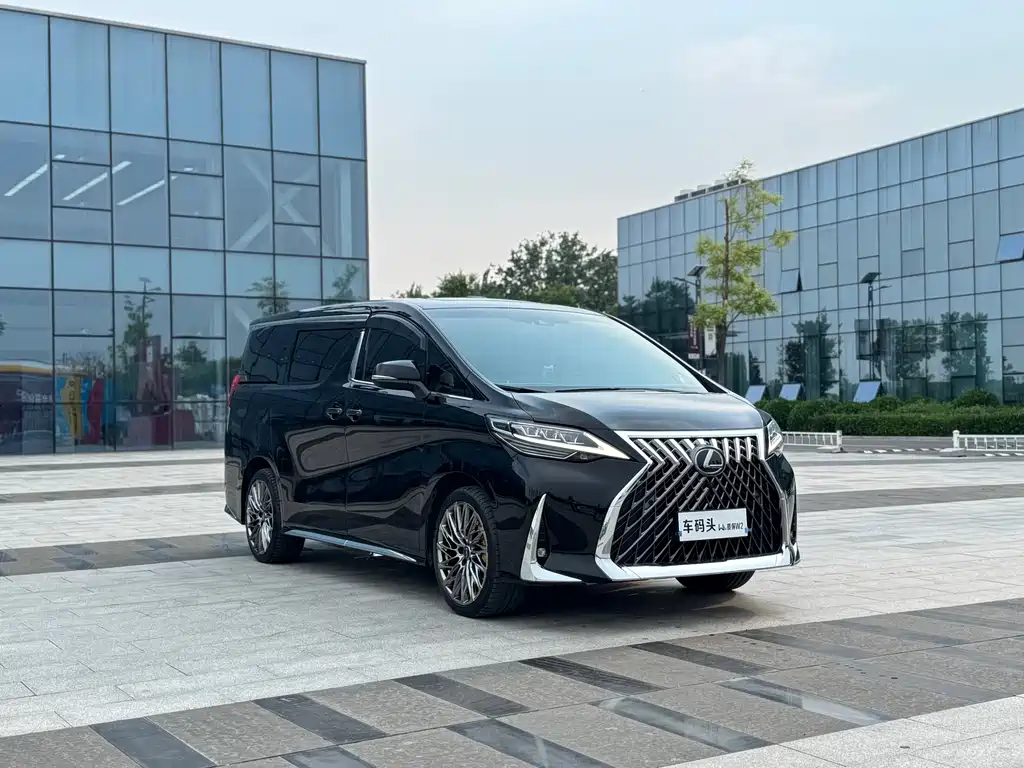 Toyota Vellfire 2019 2.5L HV Luxury