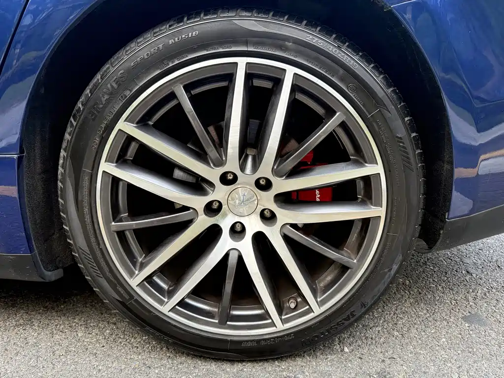 Maserati Ghibli — миниатюра 15