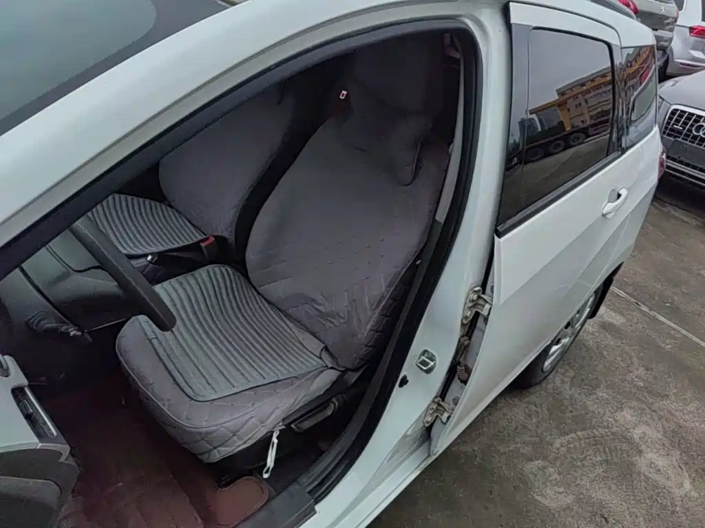 Chevrolet Lova RV — миниатюра 15
