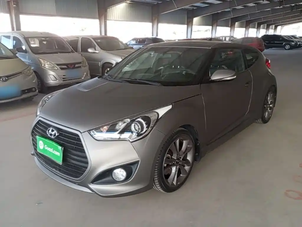 Hyundai Veloster