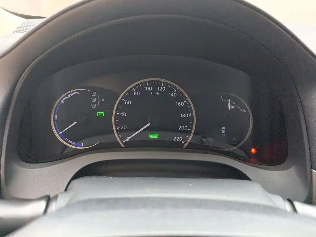 Lexus CT — миниатюра 4